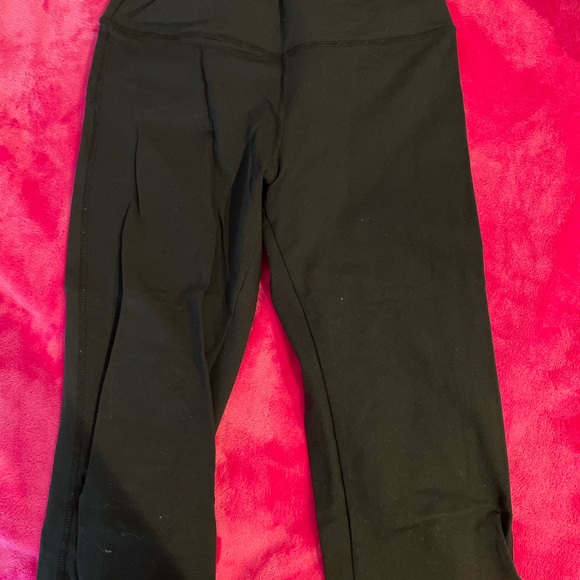 LaVie En Rose Workout Set - Picture 6 of 8